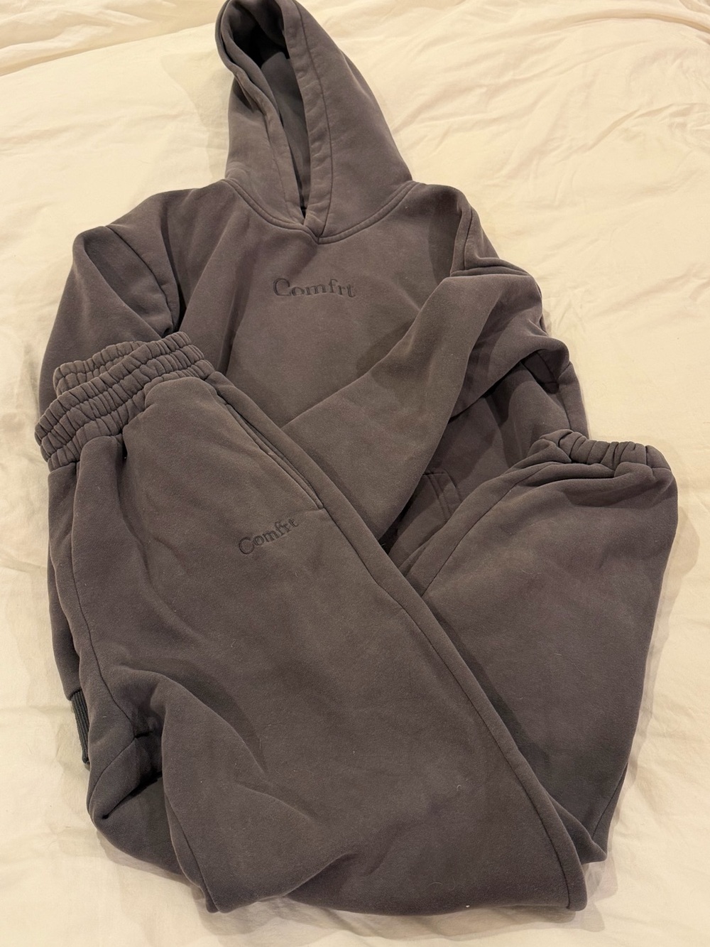 Comfrt sweatpants and sweatshirt set steel grey